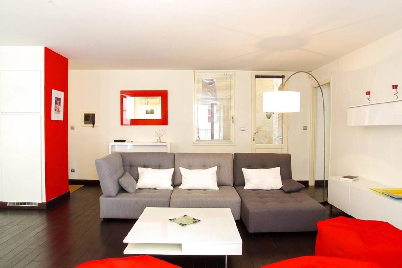 Appartement 2 Chambres Avec Terrassse En Hyper Centre Bordeaux Exterior photo